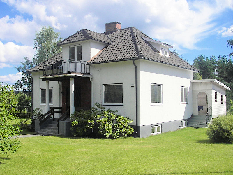 Beeindruckende Schwedenvilla in Ortsrandlage von Järnforsen in Småland Galeriebild Klövdala - pflegeleichtes Wohnhaus in heller Dorfrandlage und Flussnähe im Herzen von Småland