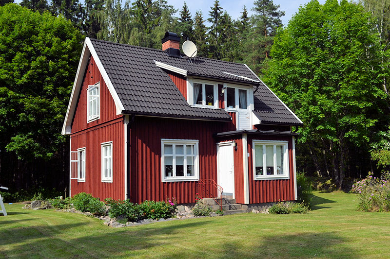 Kommen Sie, wir wollen uns innen umsehen.... Galeriebild Ihr persönliches Paradies Kroksmåla im wunderbaren Småland. Vielfach punkten mit dieser klassischen Schwedenvilla
