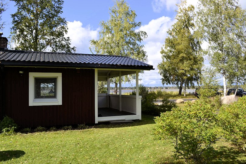 Die Innenführung beginnt.... Galeriebild Trollstigen. Wunderbares und supergut renoviertes Ferienhaus nahe am See Rinkabysjön - nur 15 m von der Wasserkante!