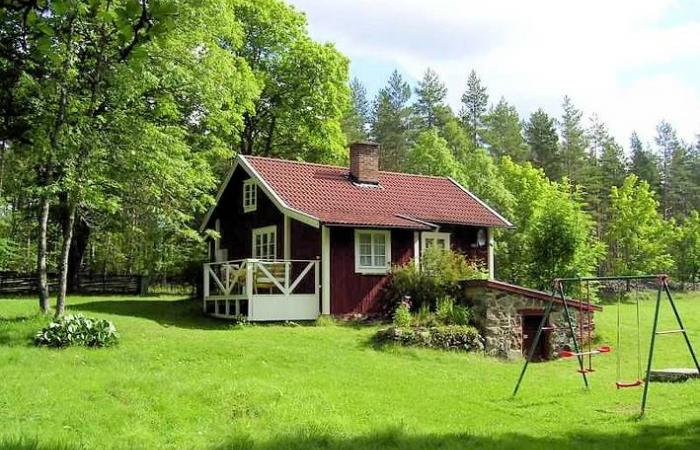 Schweden Immobilien - Hälleberga - Allerliebste Schwedenkate in ruhiger Naturlage