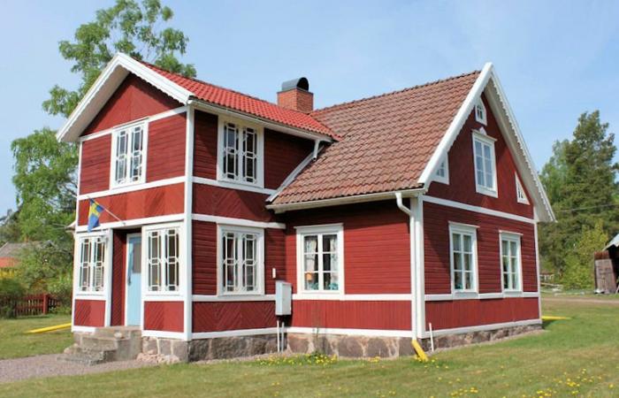 Schweden Immobilien - "Rockneby" -  Klassisches Schwedenhaus in ruhiger Minidorflage auf dem Lande. Einfach nur nett!