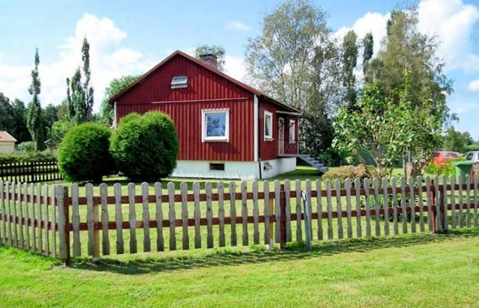 Schweden Immobilien - Älgerås - Interessantes Immobilienschnäppchen für den kleinen Geldbeutel!