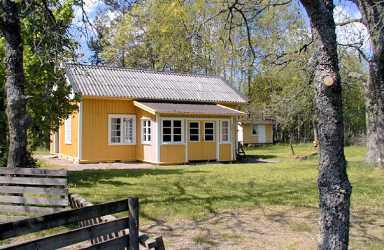 Schweden Immobilien - Ferienhaus am Götakanal in Bussehagen