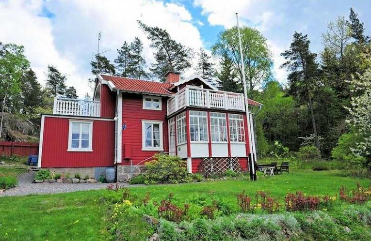 Schweden Immobilien - Charmantes Ferienhaus / Festwohnhaus Timmergata nahe Ostseeküste Schweden Immobilien - Charmantes Ferienhaus / Festwohnhaus Timmergata nahe Ostseeküste