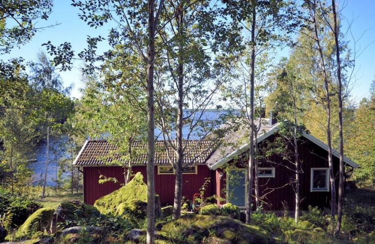 Schweden Immobilien - Höchste Zeit für klare schwedische Worte: ARNÄS, das beeindruckende Wasserparadies direkt am See Viken. Was für ein Immobilienangebot! Schweden Immobilien - Höchste Zeit für klare schwedische Worte: ARNÄS, das beeindruckende Wasserparadies direkt am See Viken. Was für ein Immobilienangebot!