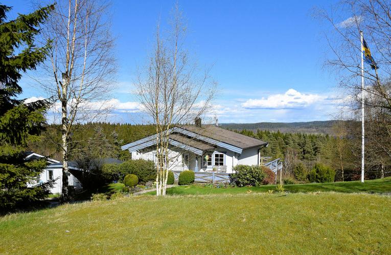 Schweden Immobilien - Die Sonne geht im Norden auf....! Herzlich willkommen in der wunderbaren Provinz HALLAND, im gemütlichen Dörfchen JYTATORP! Schweden Immobilien - Die Sonne geht im Norden auf....! Herzlich willkommen in der wunderbaren Provinz HALLAND, im gemütlichen Dörfchen JYTATORP!